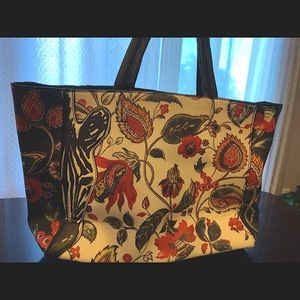 Brand New Bag. Perfect for trendy fits